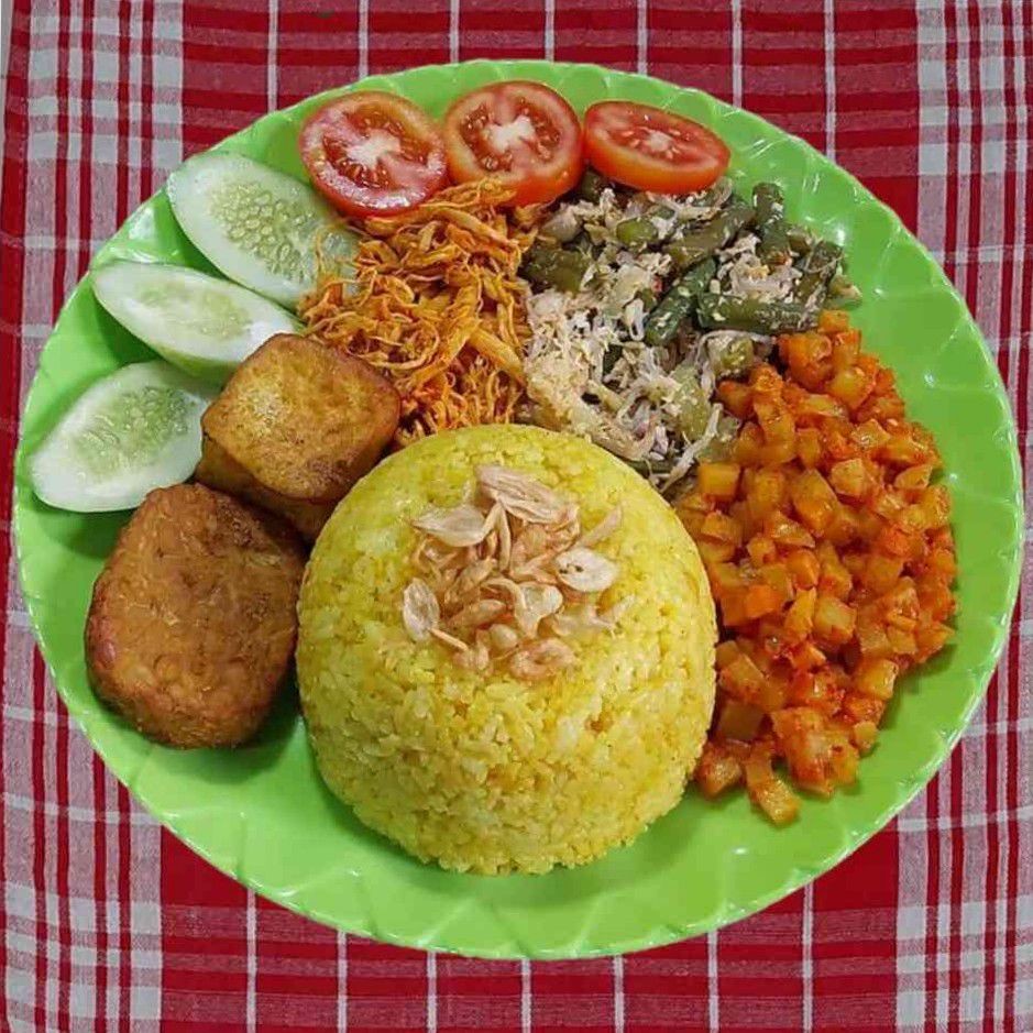 Nasi kuning spesial kuliner zelos surabaya enak lezat terbaru resep usaha dodo salah satu yaitu mempunyai terbanyak ciri