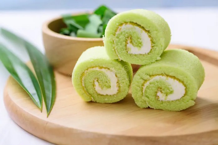 Pandan roll cake