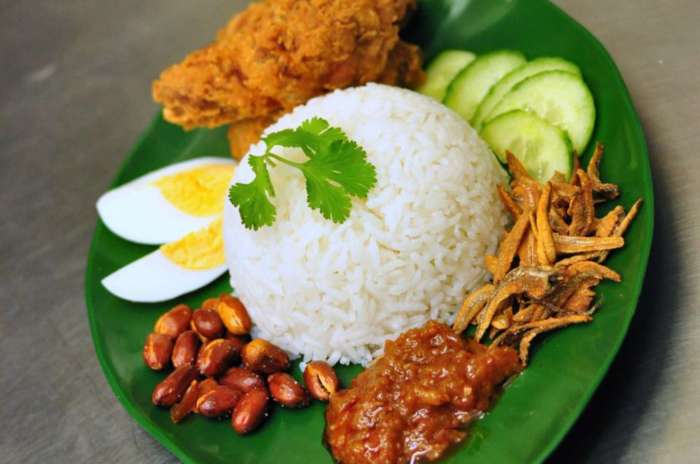 Nasi lemak malaysian elmundoeats ucapan ahli trimmings