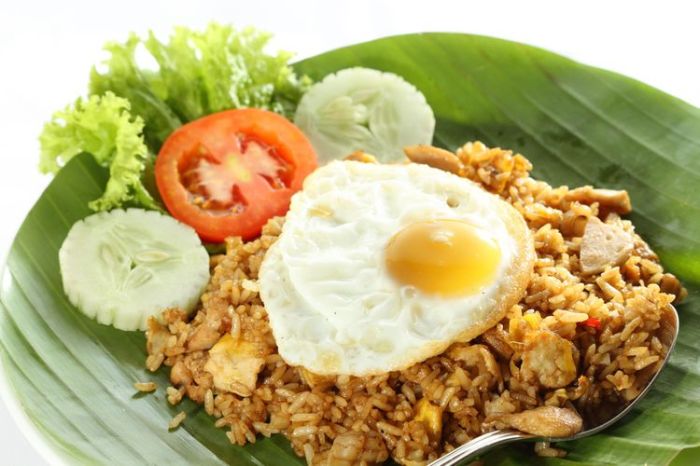 Nasi goreng telur