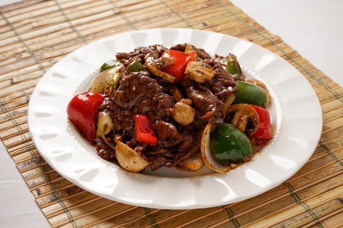 Tumis daging jamur kapri