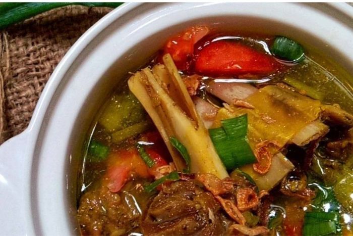 Sop kambing sayur asem