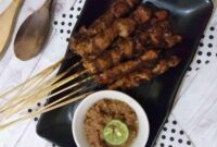 Sate sayuran bumbu kacang