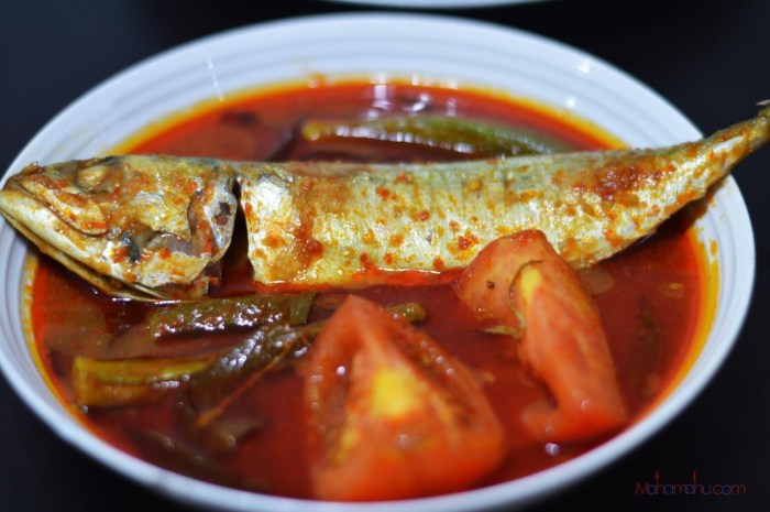 Pedas asam parang melaka ikan