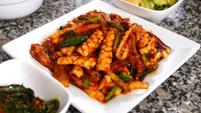 Ojingeo bokkeum