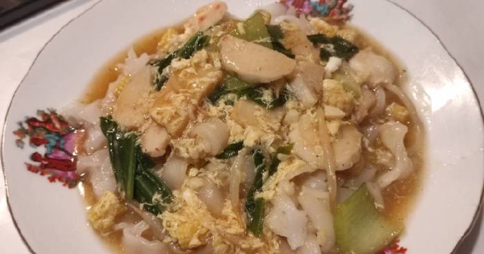 Kwetiaw siram seafood