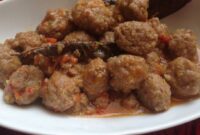 Bola daging cincang goreng