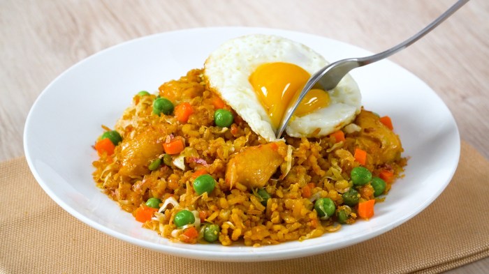 Nasi goreng kampung resep aneka malaysian lezat telur praktis